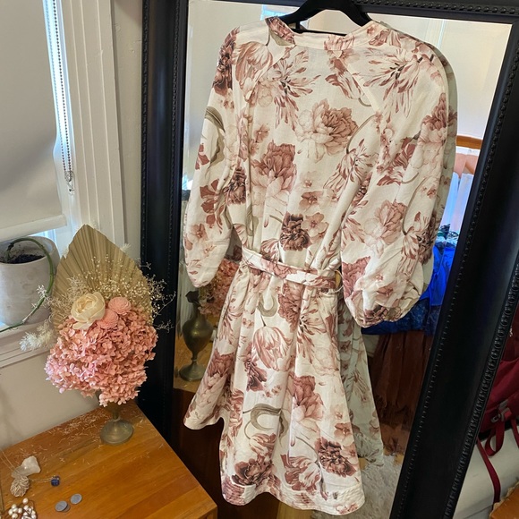 Portman’s Floral Linen Dress w/ Belt - Picture 3 of 3